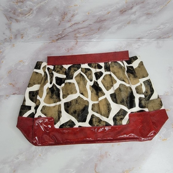 PRIMA Shell Lexi Giraffe Animal Print - Picture 7 of 10